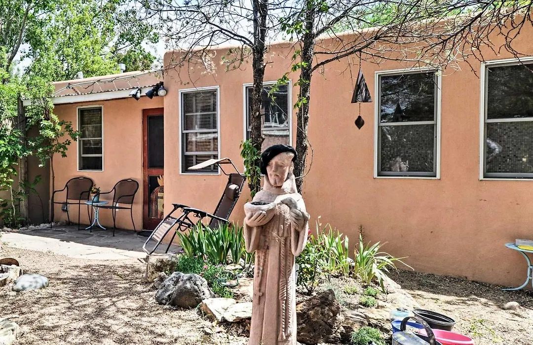 Charming Casita Studio - Near Santa Fe Plaza!-1