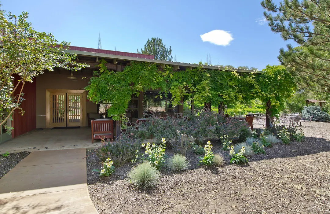 Sunrise Springs Inn And Spa (Adults Only)-1