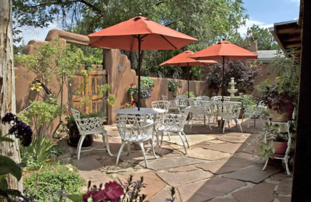 The Parador Farmhand 1 Downtown-1