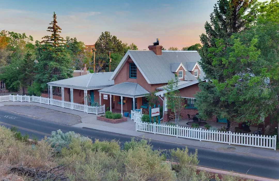 Inn On The Paseo Santa Fe: What To Expect From 3 star Hotel With ...