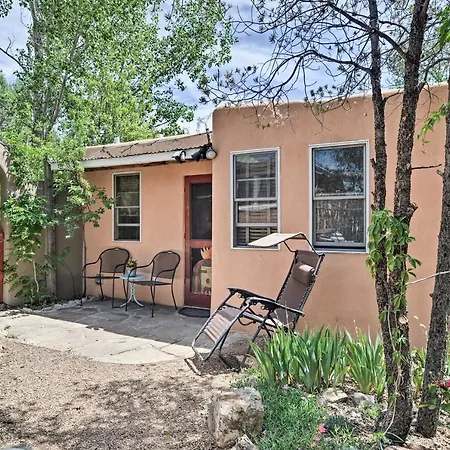 Charming Casita Studio - Near Santa Fe Plaza!-3
