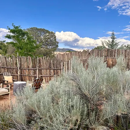Casa Tatiz • Privacy In A Southwestern Gem-2