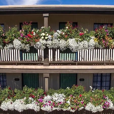 Inn Of The Governors-3