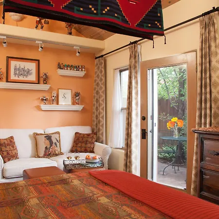 Four Kachinas Bed & Breakfast Inn-2